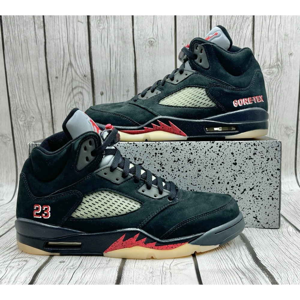 Nike Womens Air Jordan Retro 5 GORE-TEX Off Noir Size 8 DR0092‑001
